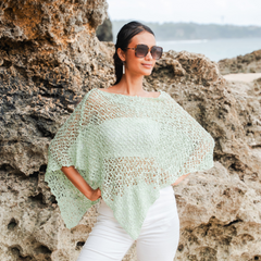 Short Popcorn Knit Poncho - Pistachio